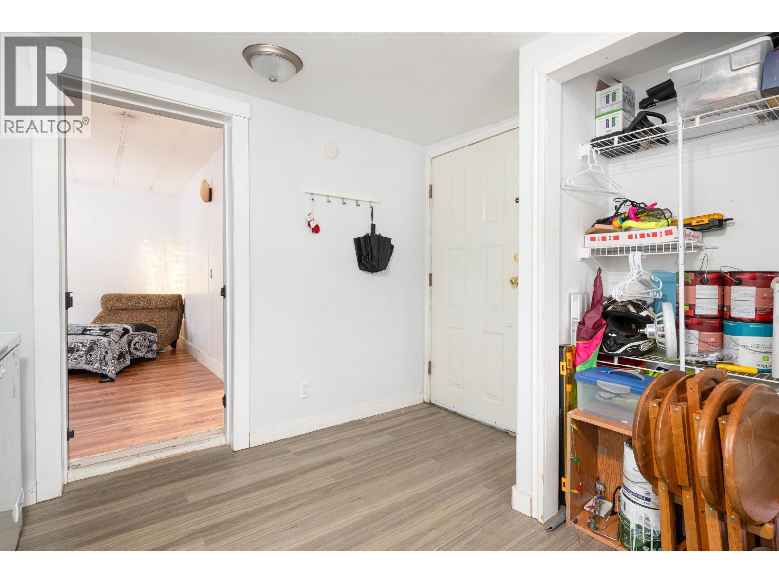 3952 DIAMOND DRIVE - 25