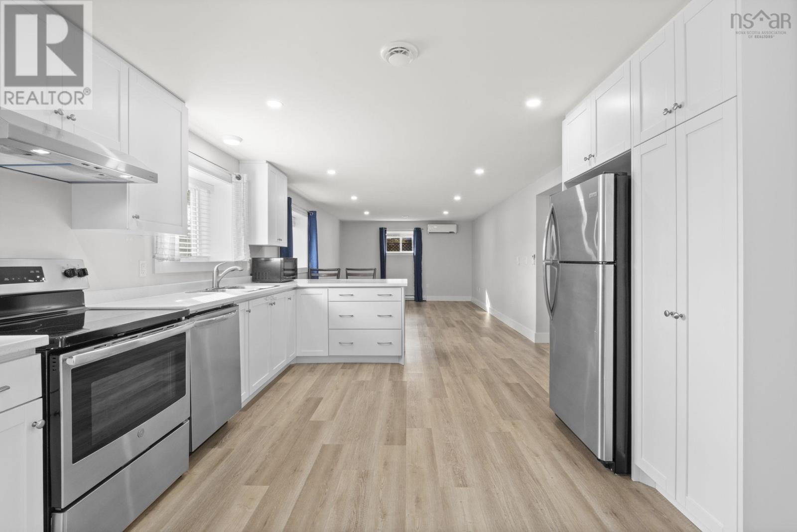 15/59 JOHN MURRAY DRIVE - 8