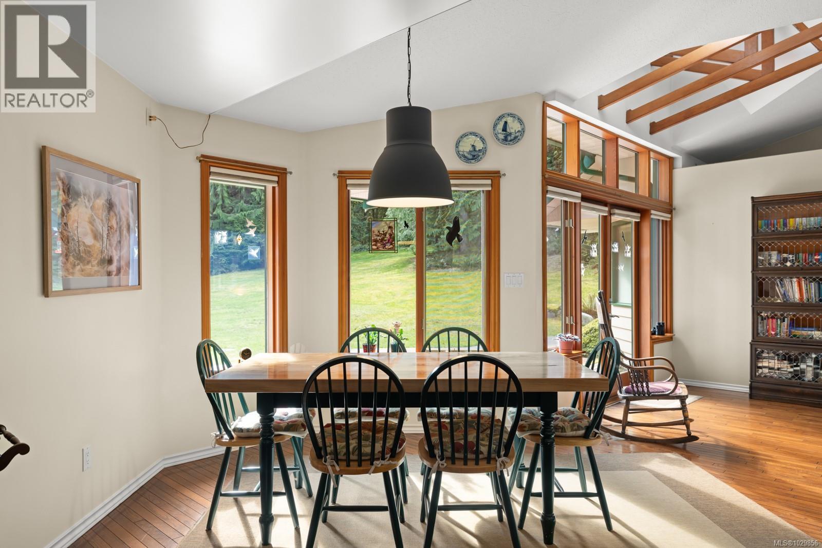 3105 Cameron-Taggart Rd, Cobble Hill