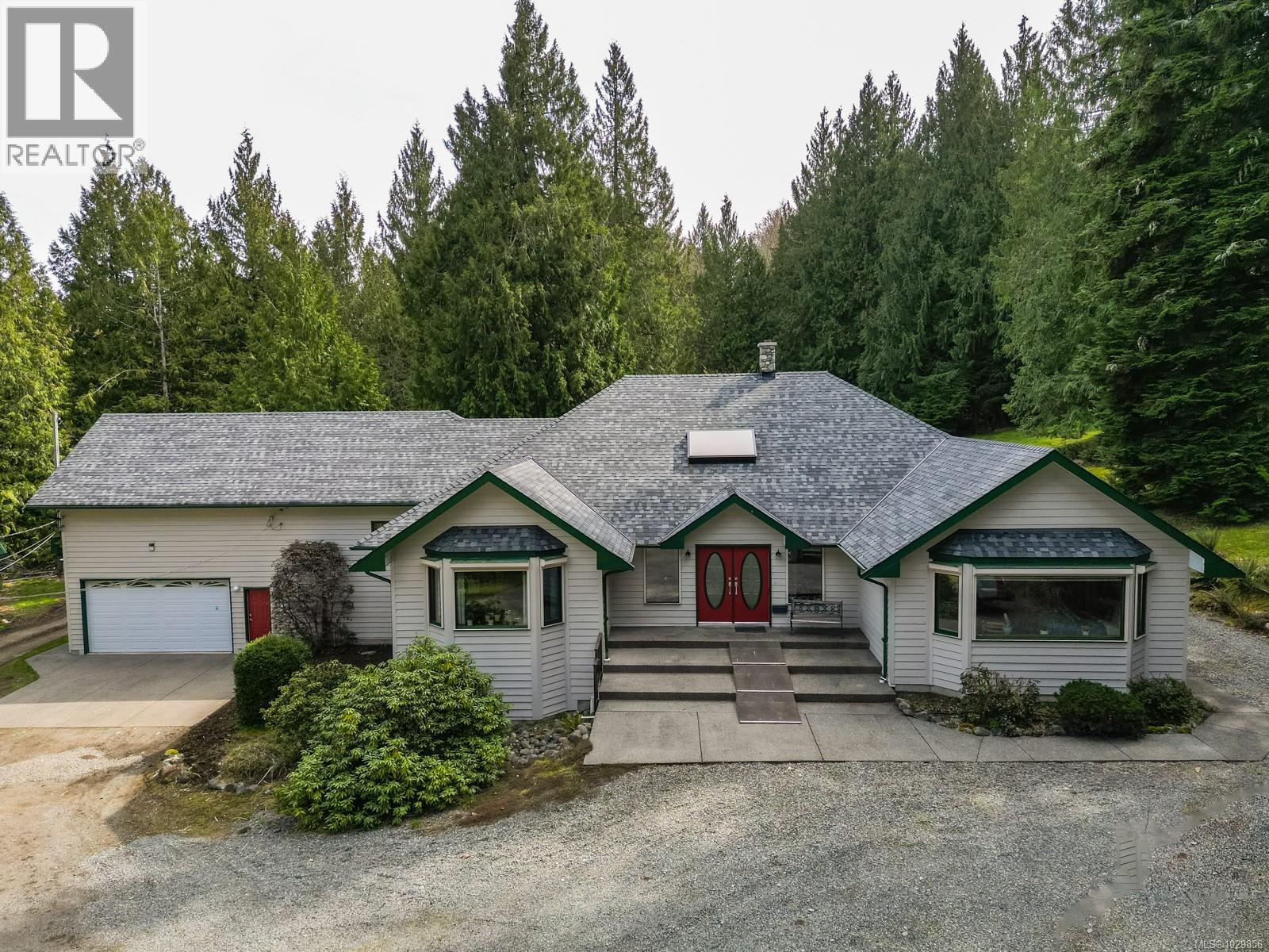 3105 Cameron-Taggart Rd, Cobble Hill