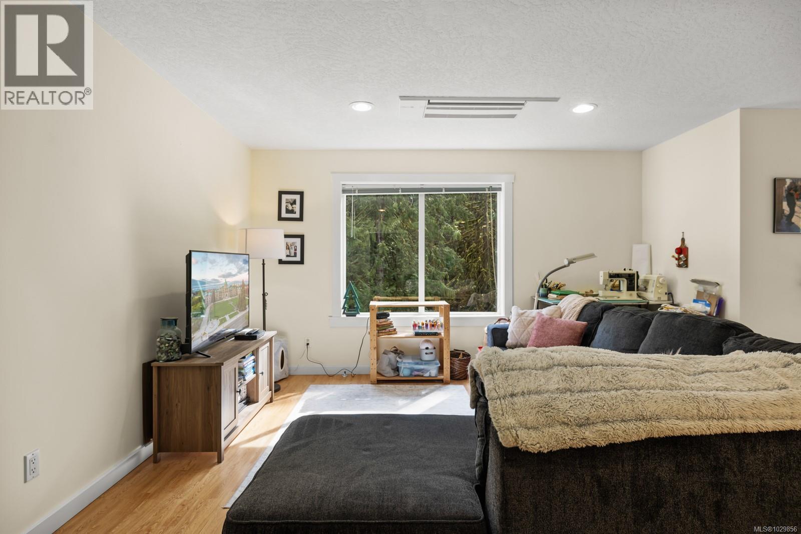 3105 Cameron-Taggart Rd, Cobble Hill