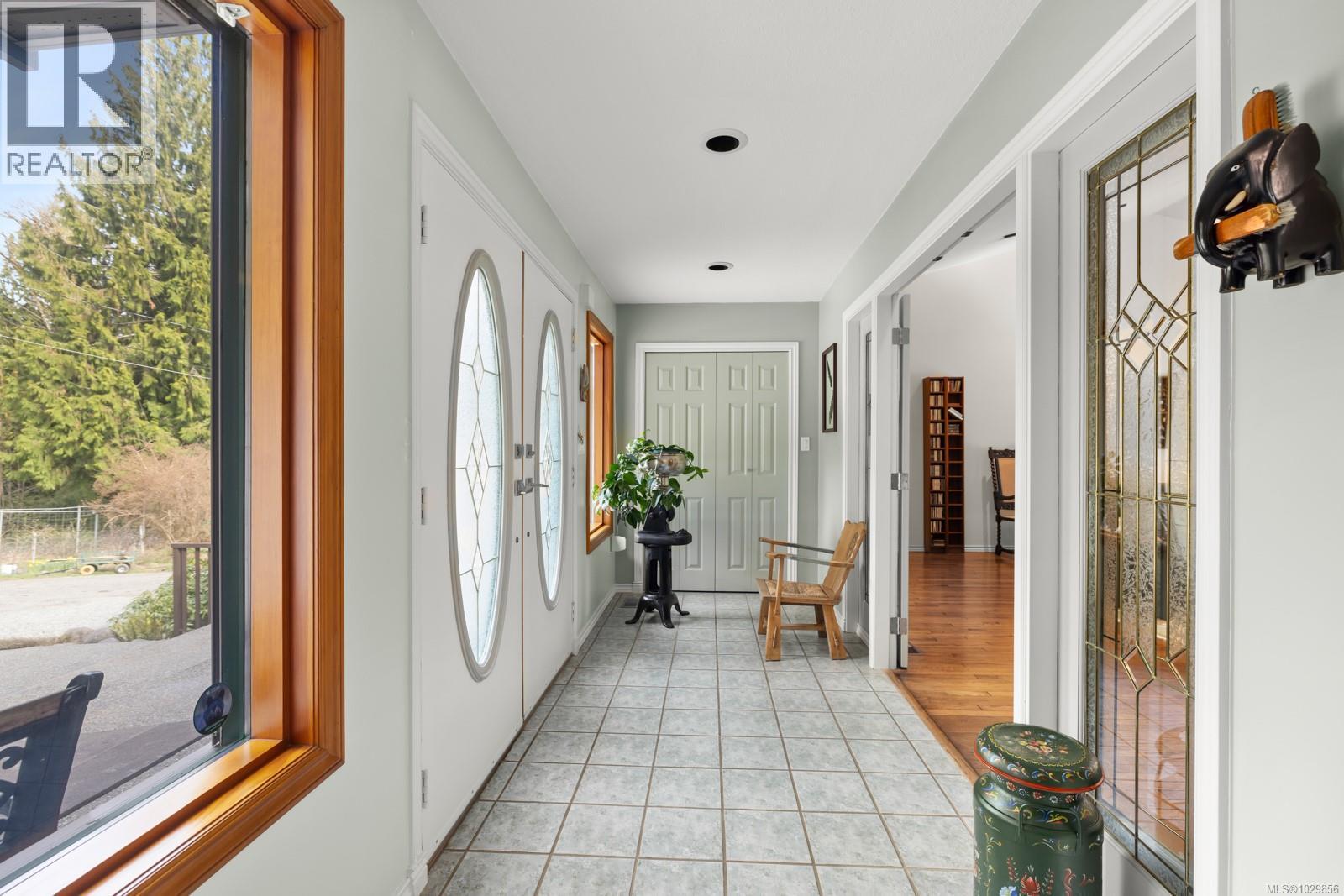 3105 Cameron-Taggart Rd, Cobble Hill