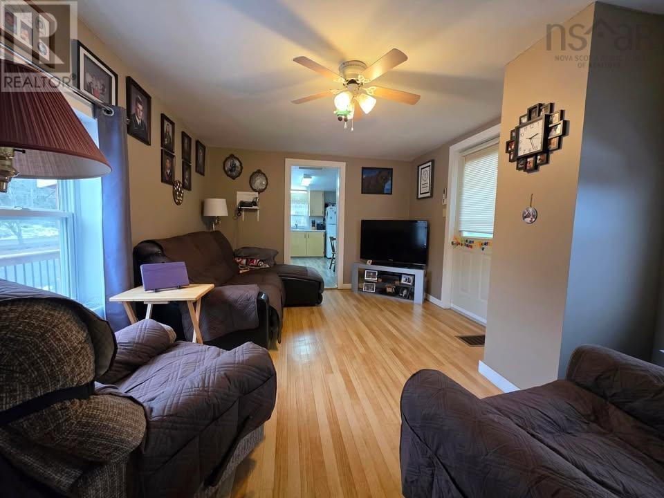 Property 30 of 44 of 710 Upper Belmont Road