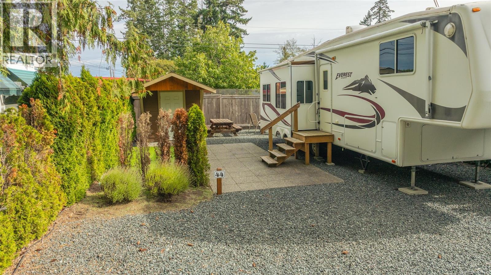 44 6050 island Hwy, Qualicum Beach