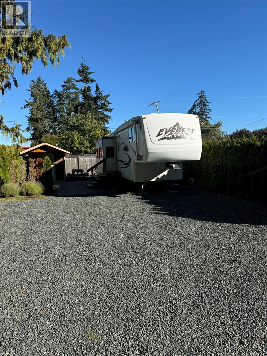 #44 6050 island Hwy - 14