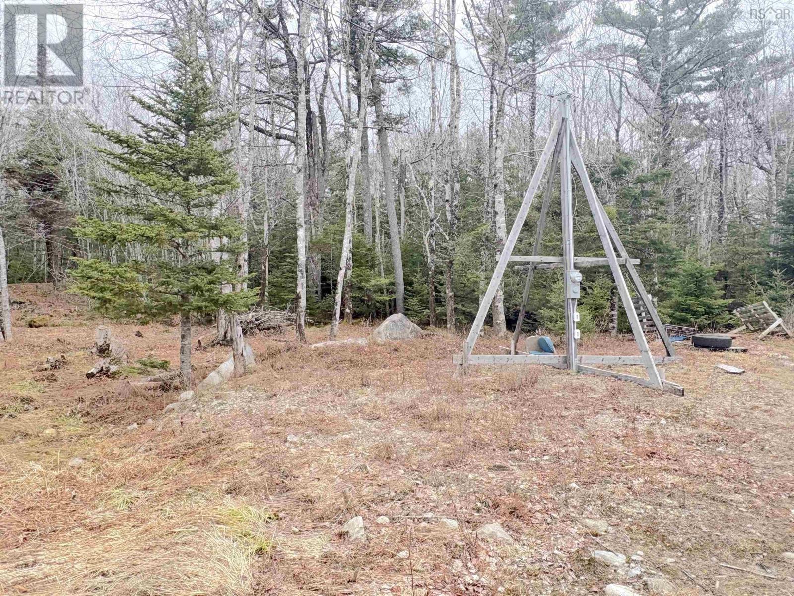 Property 15 of 21 of 214-216 Hartz Point Road