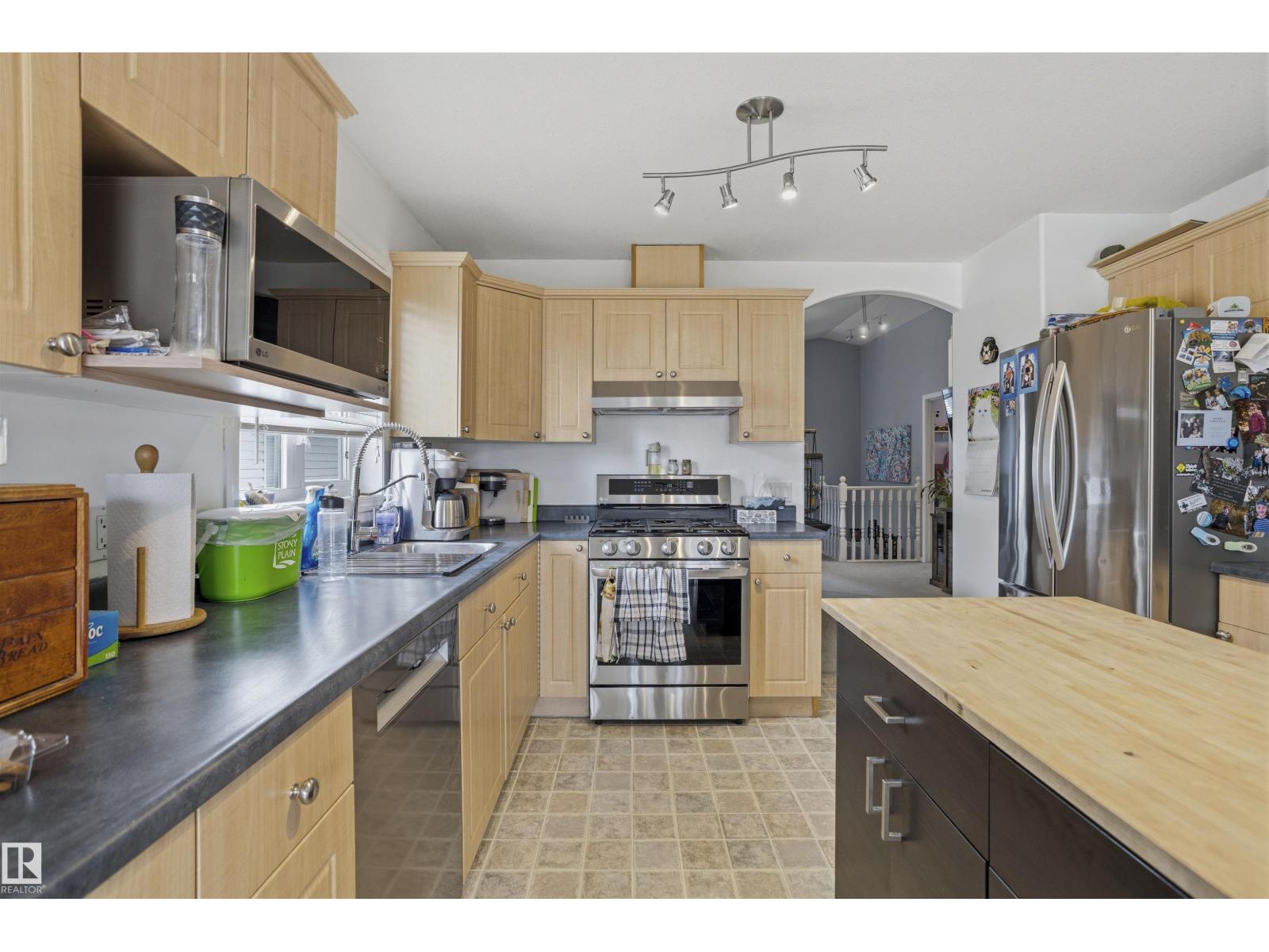 11 EGERLAND PL, Stony Plain