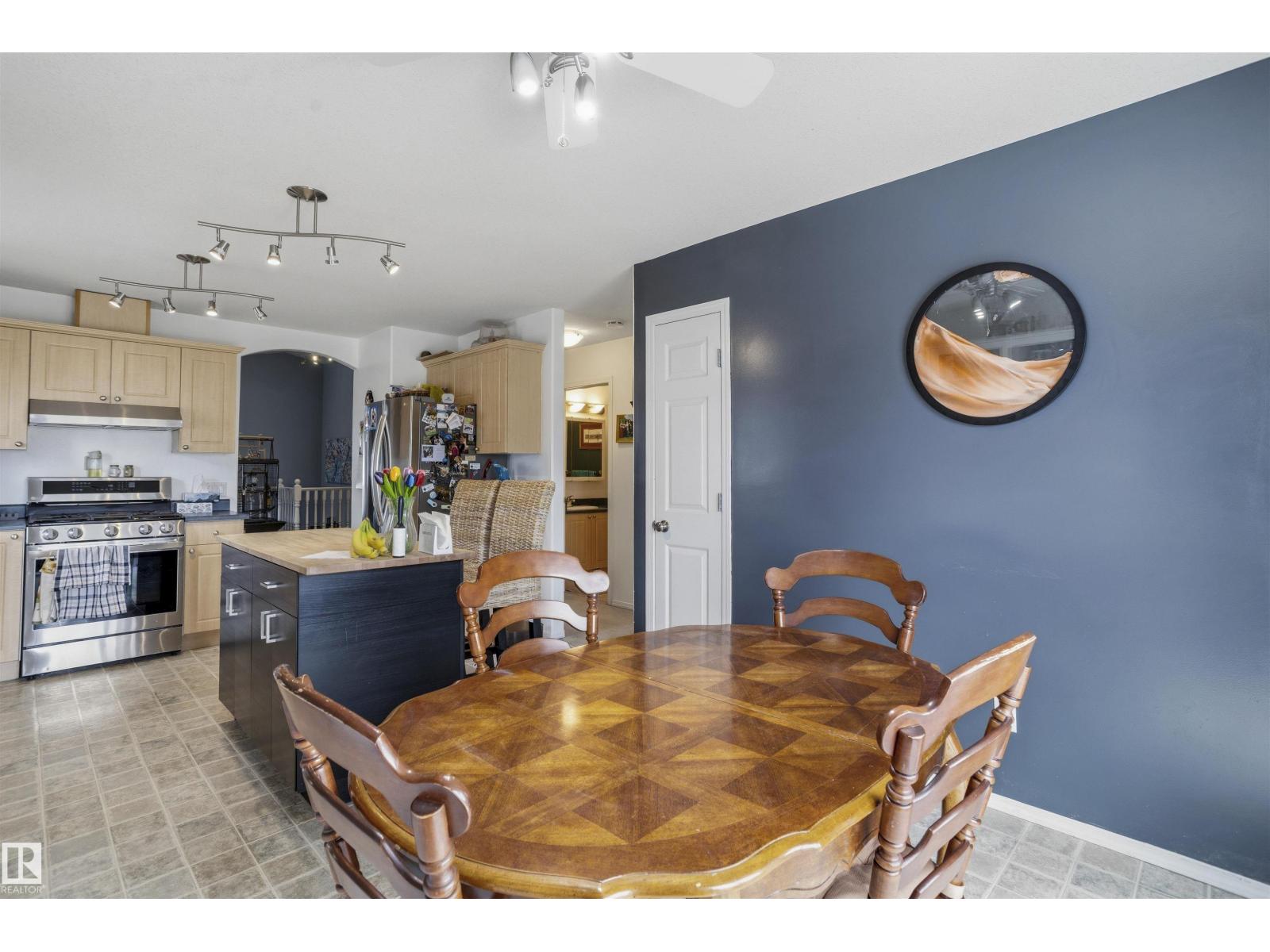 11 EGERLAND PL, Stony Plain