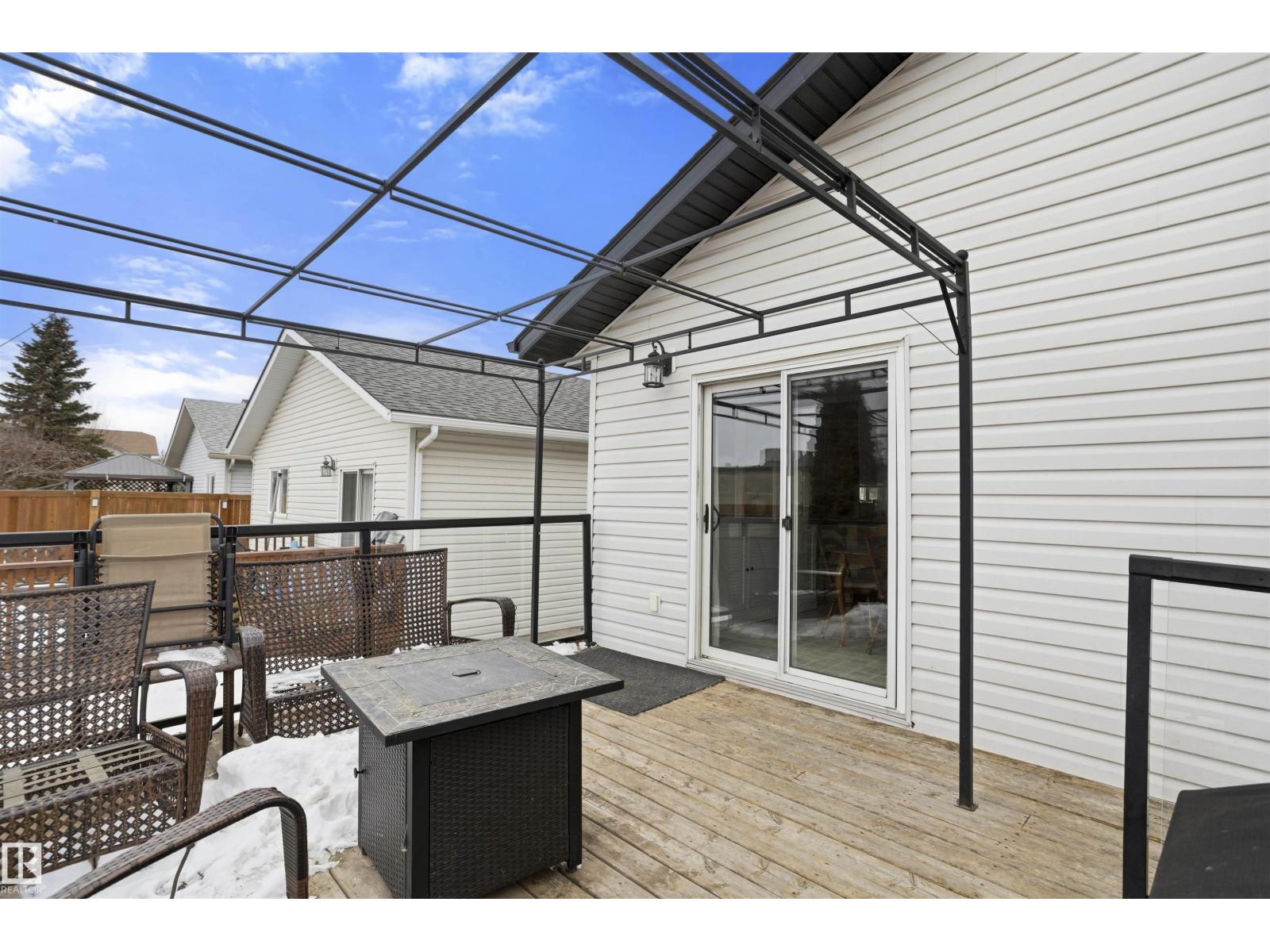 11 EGERLAND PL, Stony Plain