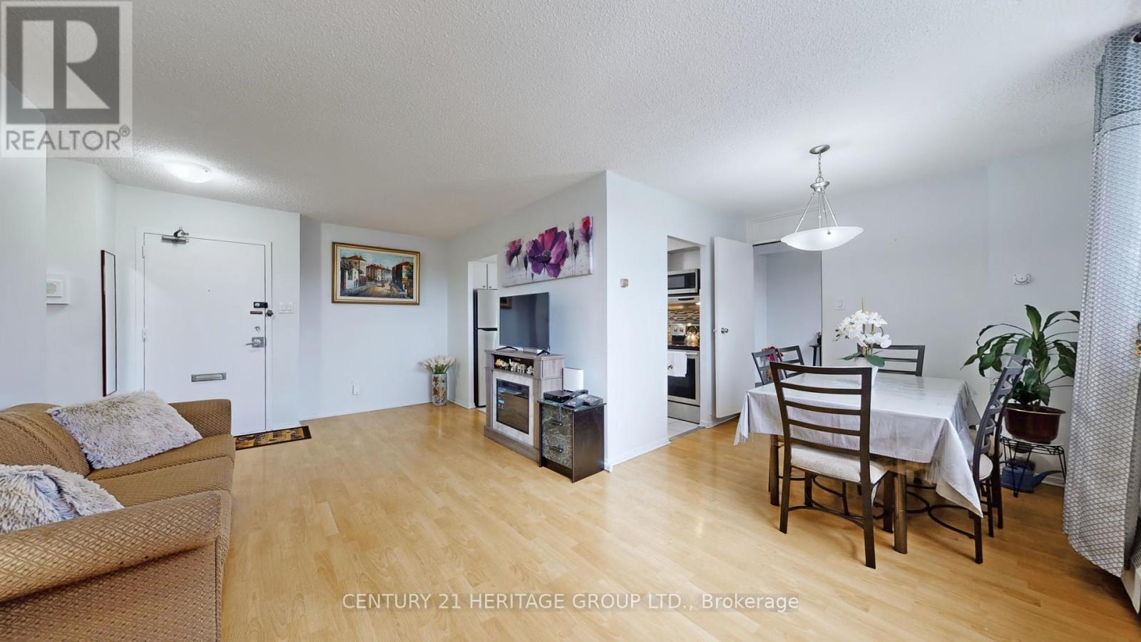 #409 5 PARKWAY FOREST DRIVE - 13