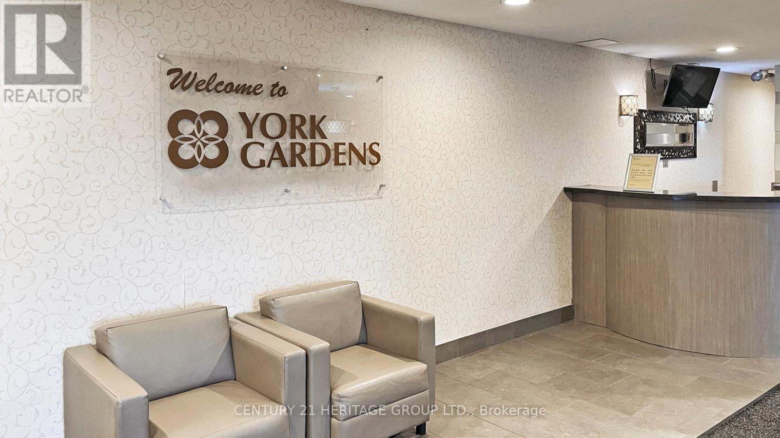 #409 5 PARKWAY FOREST DRIVE - 7