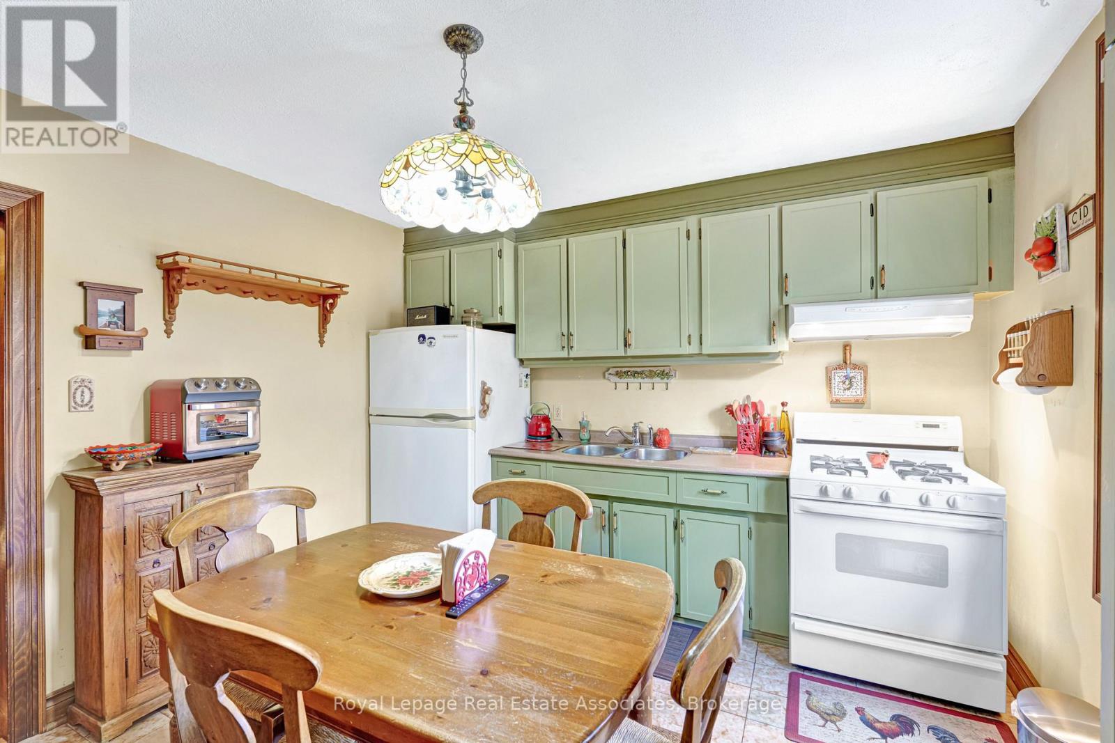 101 DOVERCOURT ROAD - 13