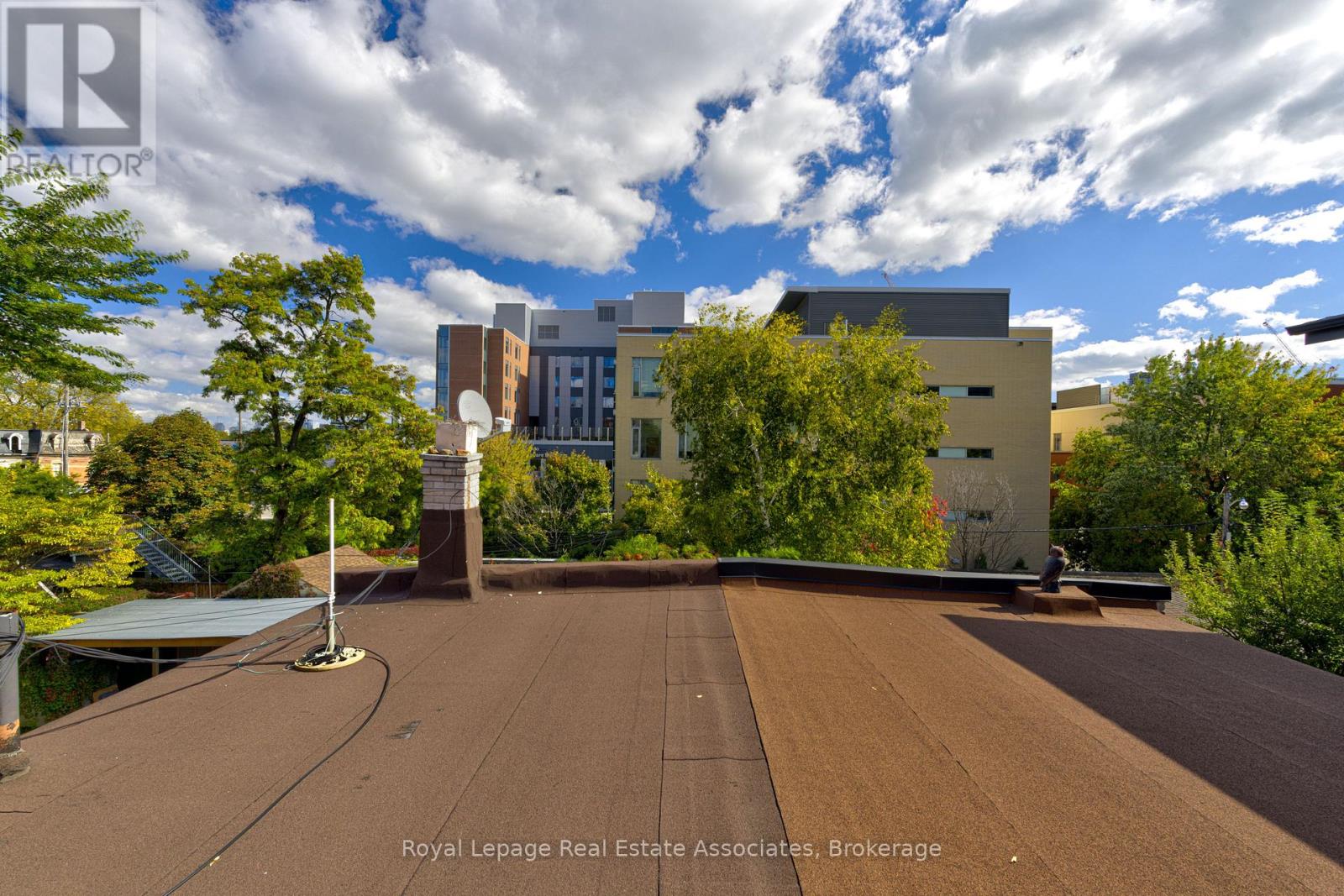 101 DOVERCOURT ROAD - 24