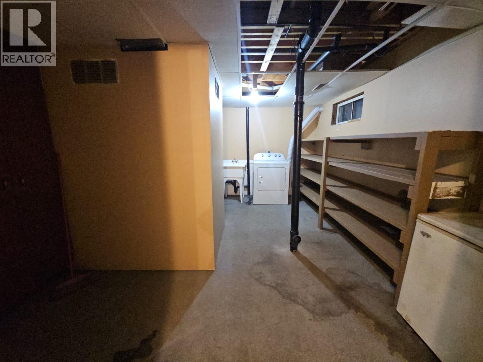 4801 52 Avenue SW - 60