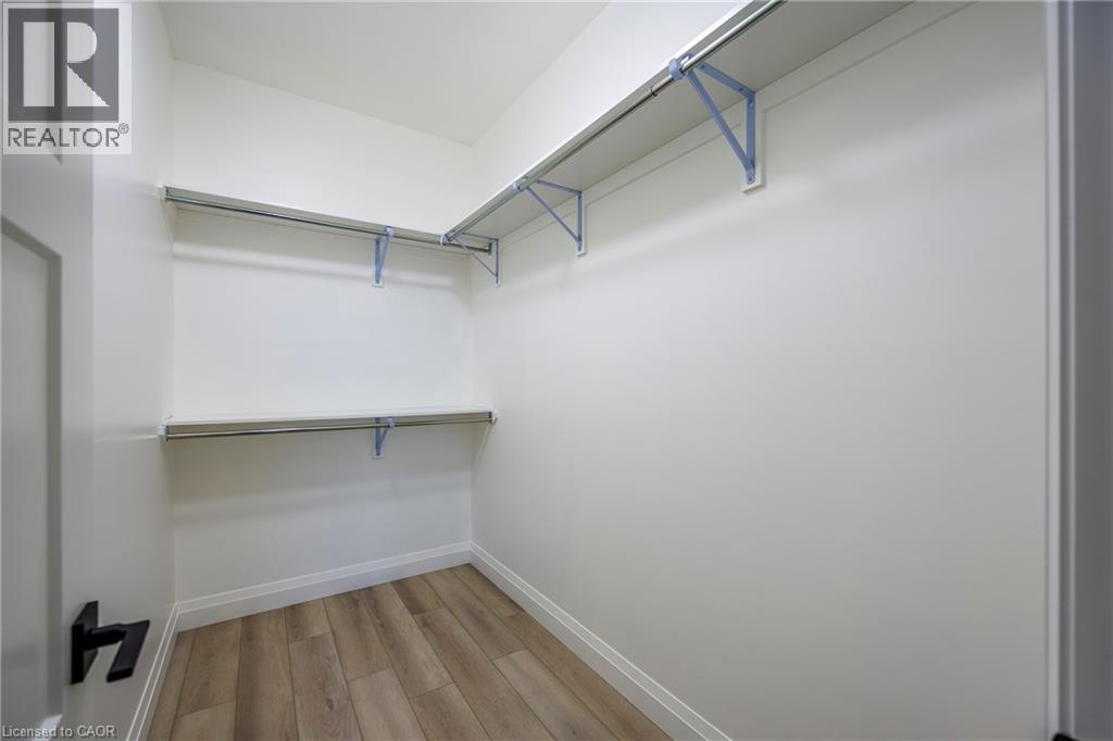 373 ARGYLE AVENUE - 19