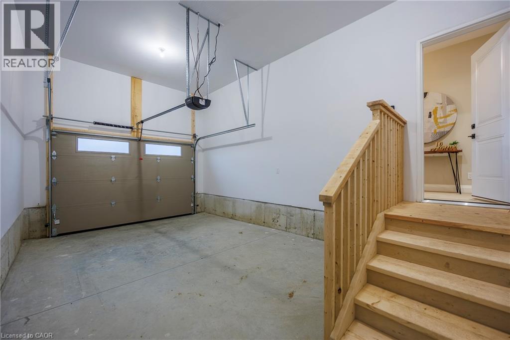 373 ARGYLE AVENUE - 24