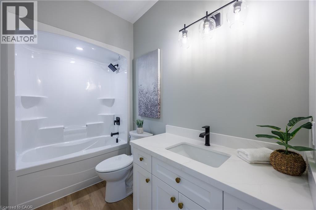 89 DUCHESS DRIVE - 14