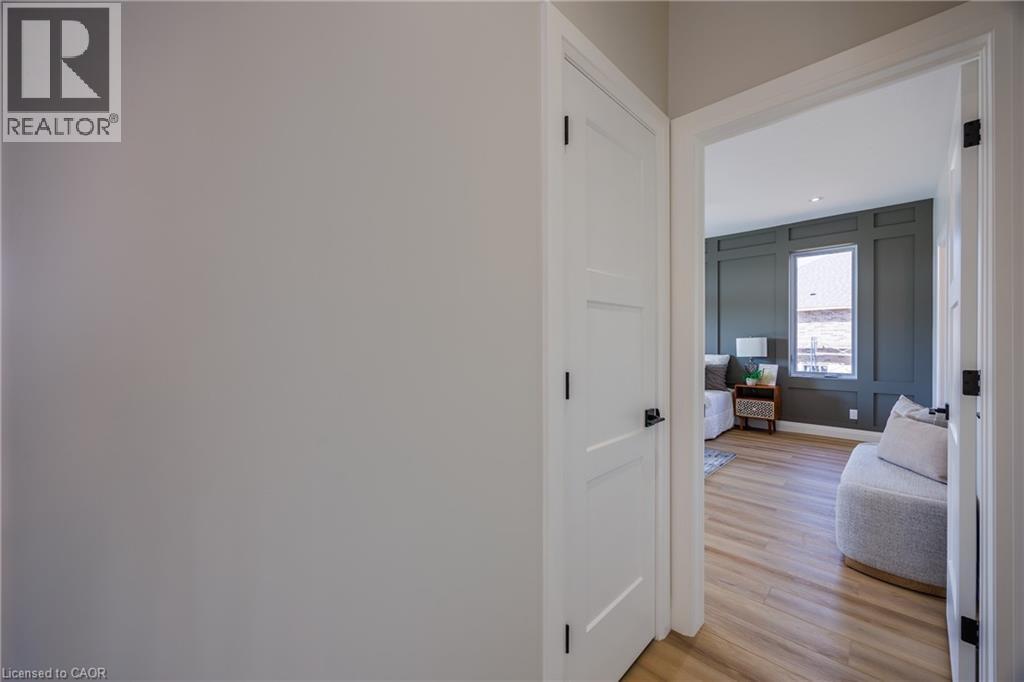 89 DUCHESS DRIVE - 17