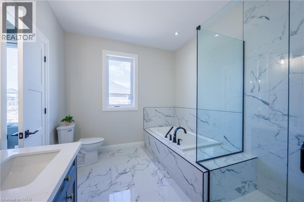 89 DUCHESS DRIVE - 21