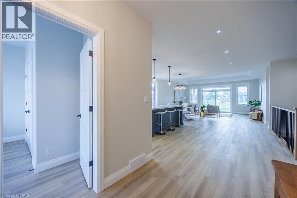 89 DUCHESS DRIVE - 5