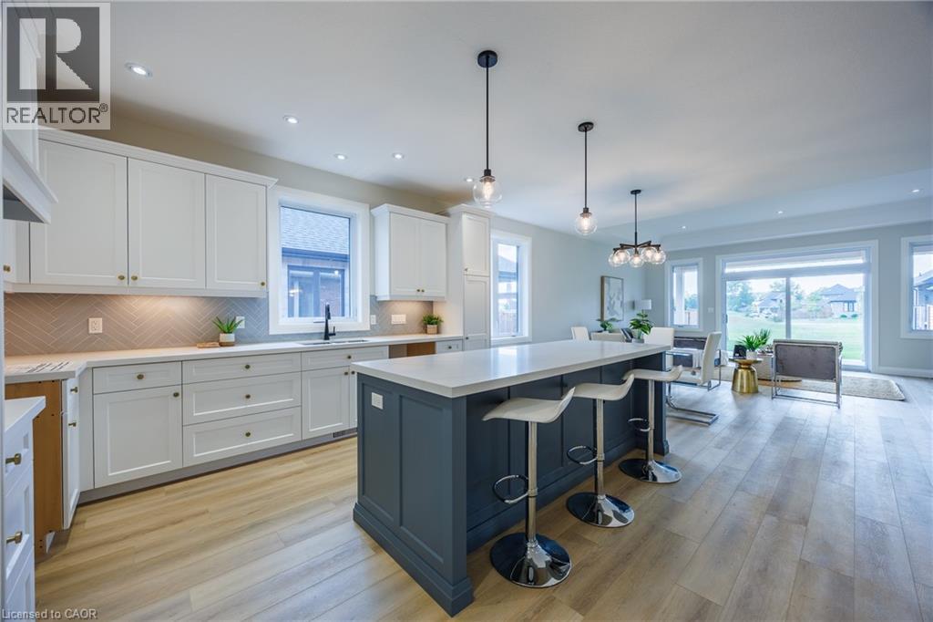 89 DUCHESS DRIVE - 7