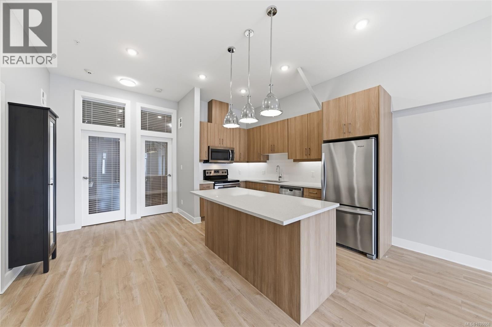 #109 2785 Leigh Rd - 8