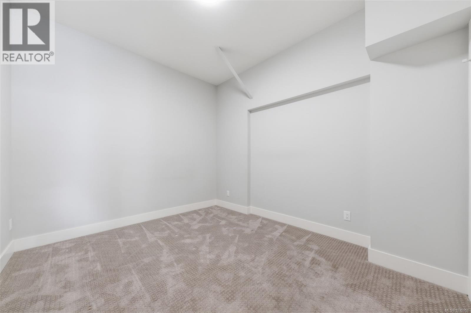 109 2785 Leigh Rd, Langford