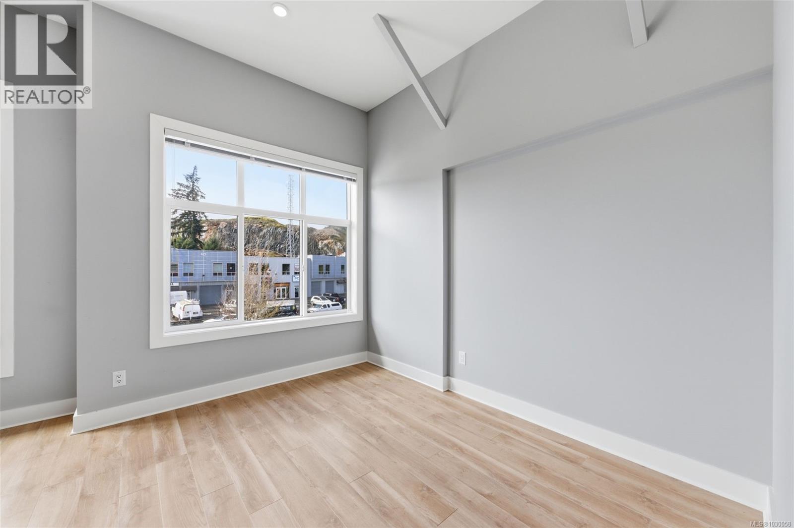 109 2785 Leigh Rd, Langford