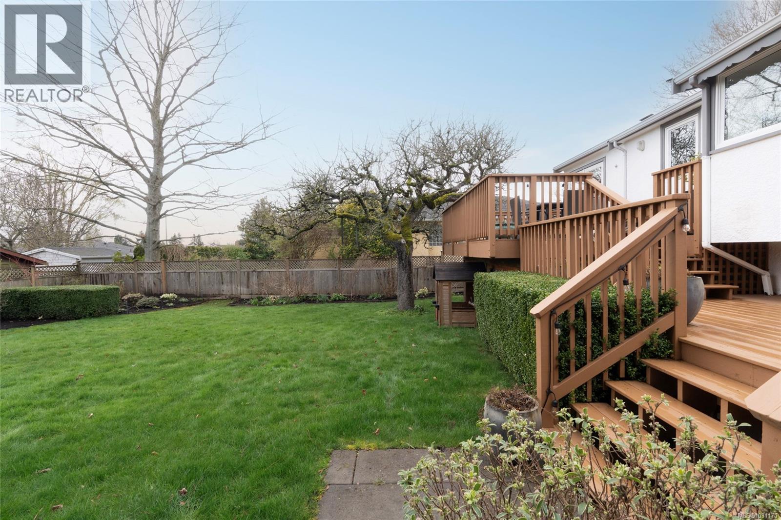 2275 ALLENBY ST - 31