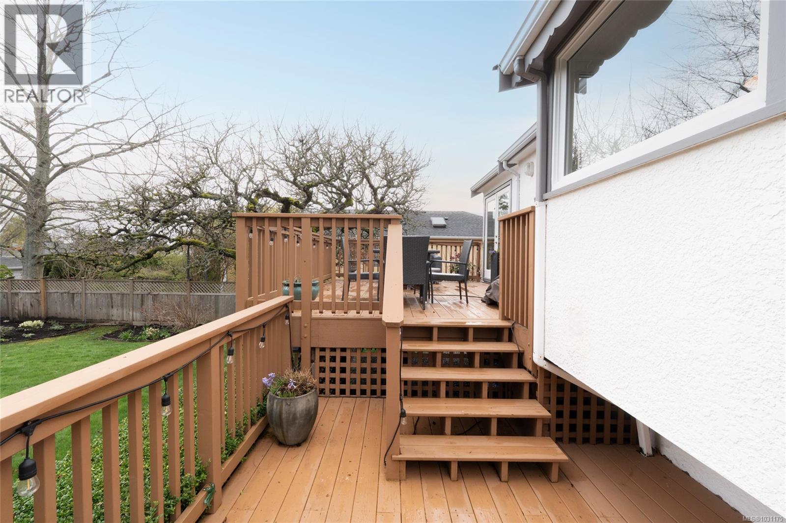 2275 ALLENBY ST - 33