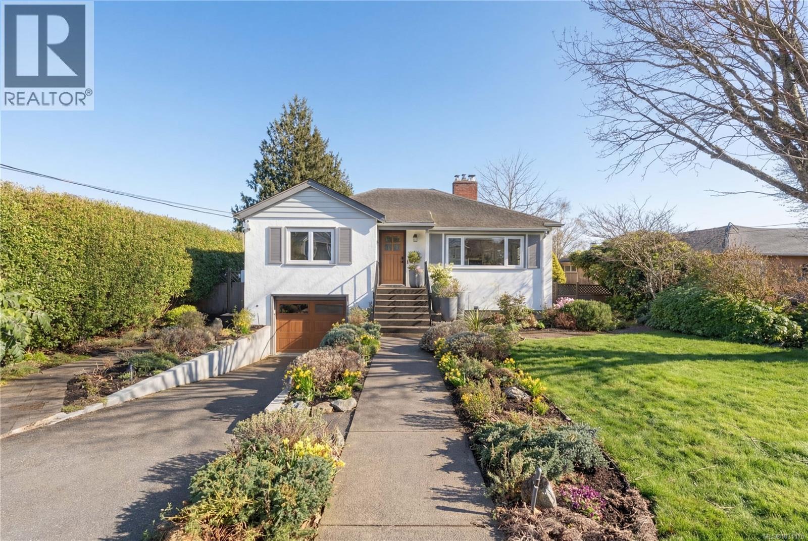 2275 ALLENBY ST - 35