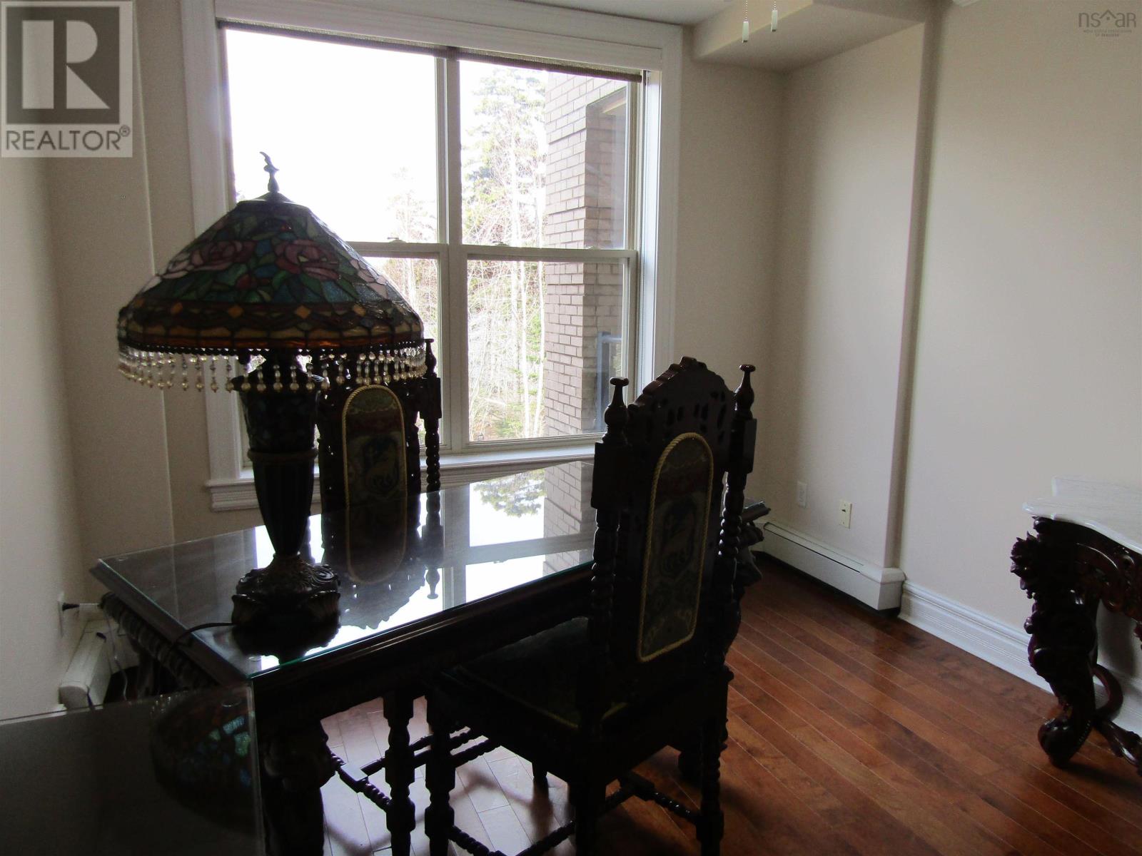 Property 23 of 38 of 104 87 Pebblecreek Crescent