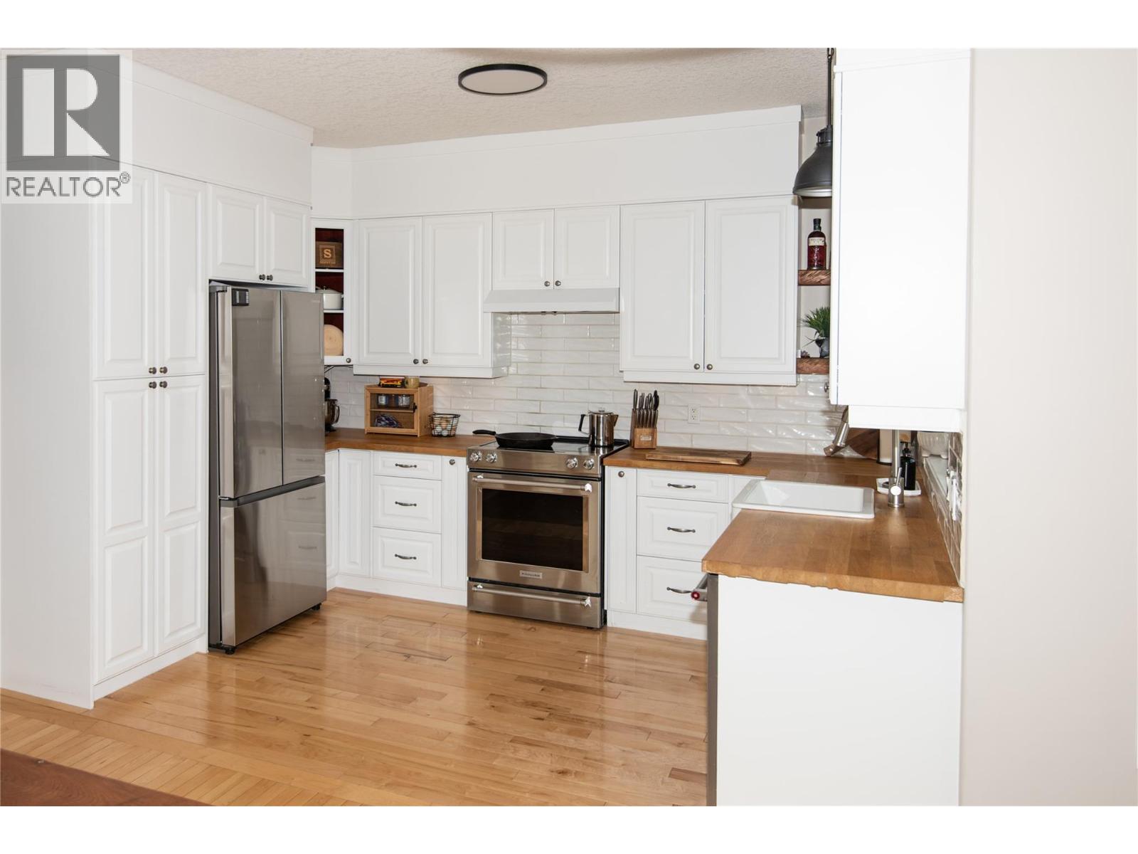 1480 THOMPSON RIVER Drive, Kamloops