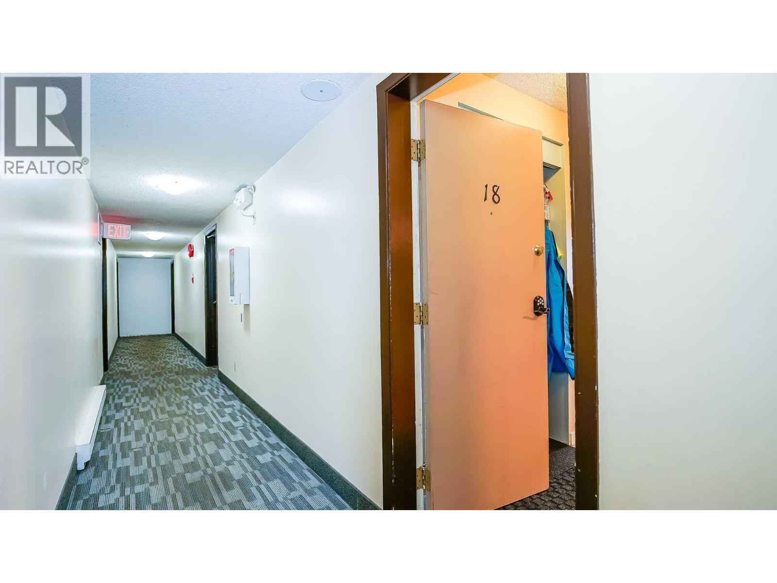 1595 SUMMIT Drive Unit# 18, Kamloops