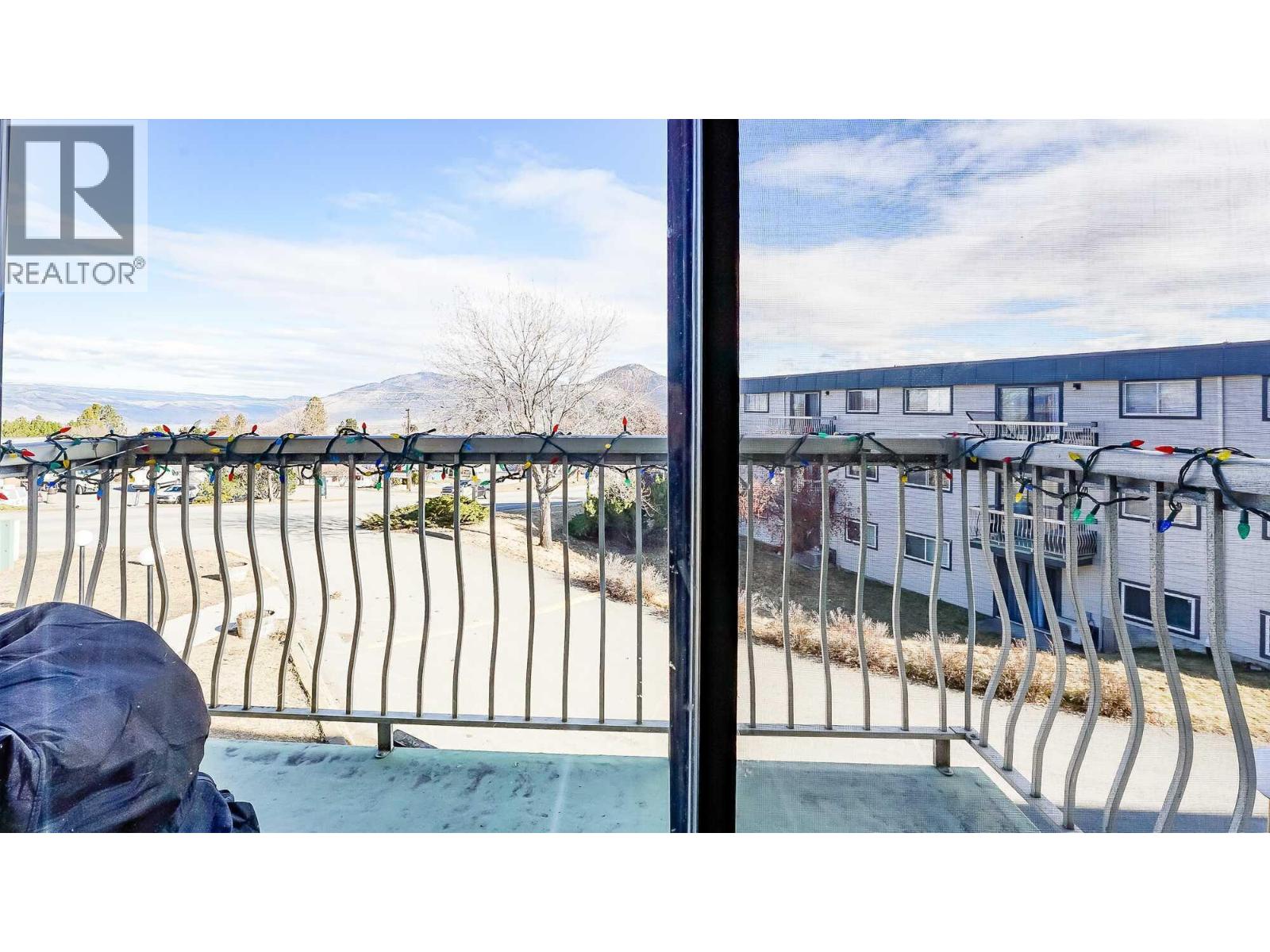 1595 SUMMIT Drive Unit# 18, Kamloops