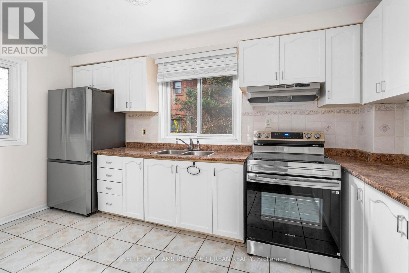 328 WESTON ROAD - 10