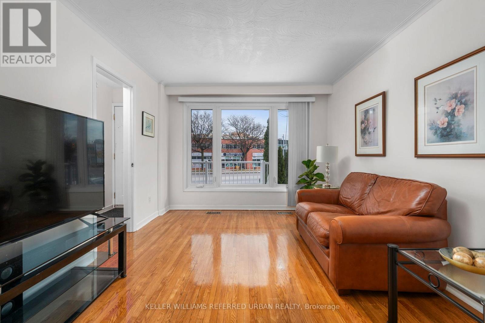 328 WESTON ROAD - 7