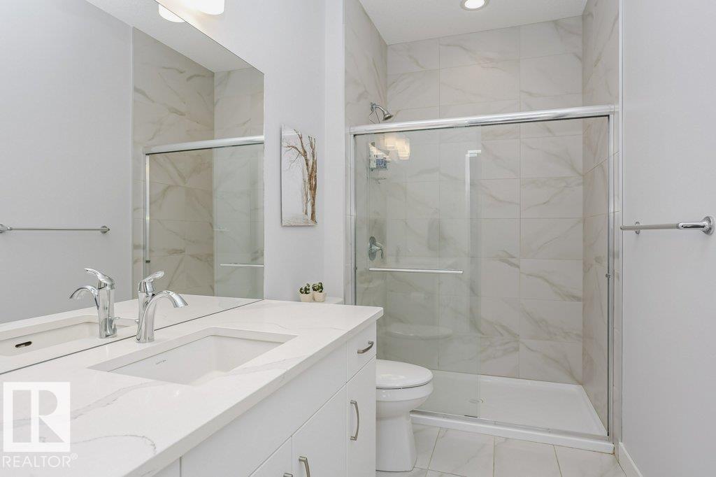 #33 4517 190A ST NW, Edmonton