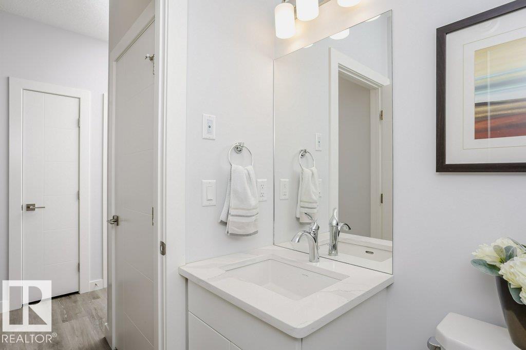 #33 4517 190A ST NW, Edmonton