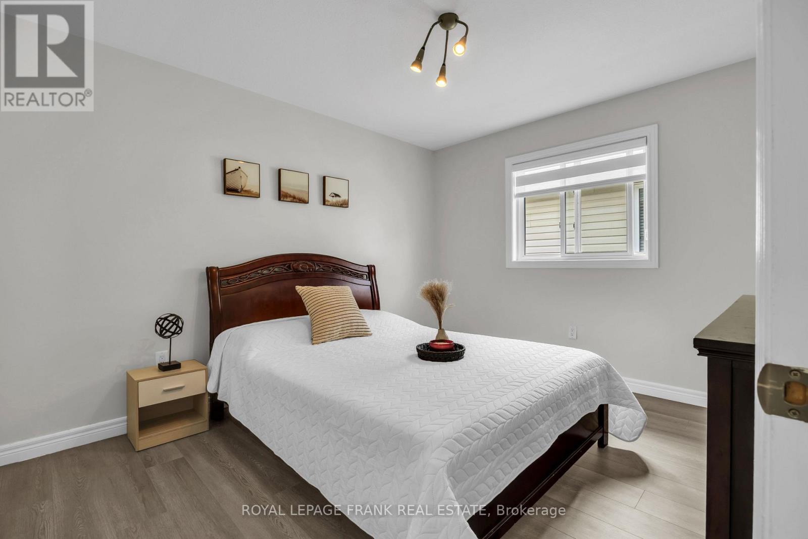 375 ST LAWRENCE DRIVE — photo 19