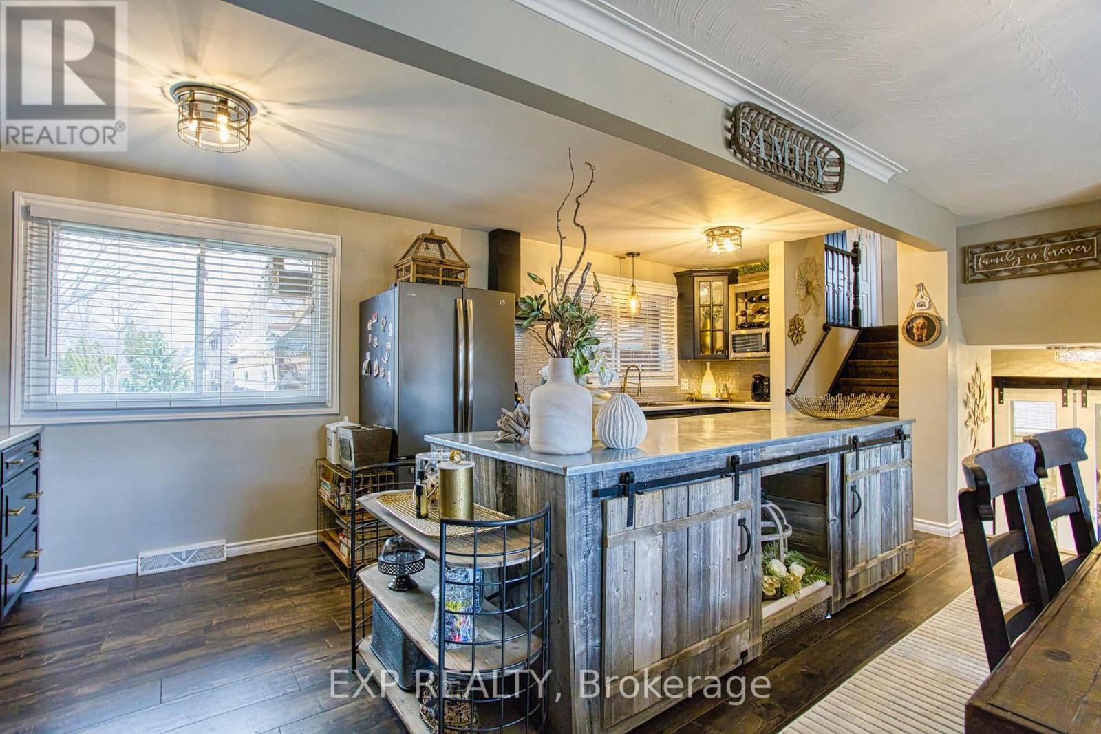 4504 QUEENSWAY GARDENS - 14