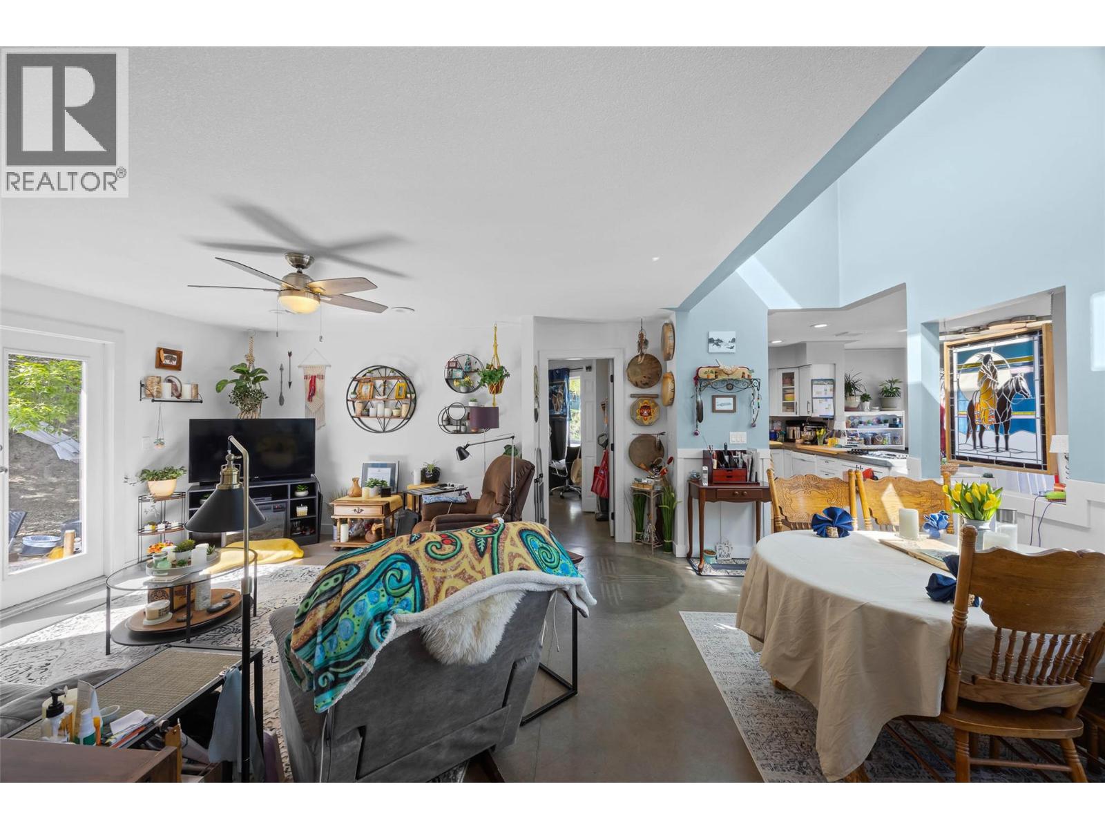 707 Chaparral Place - 3