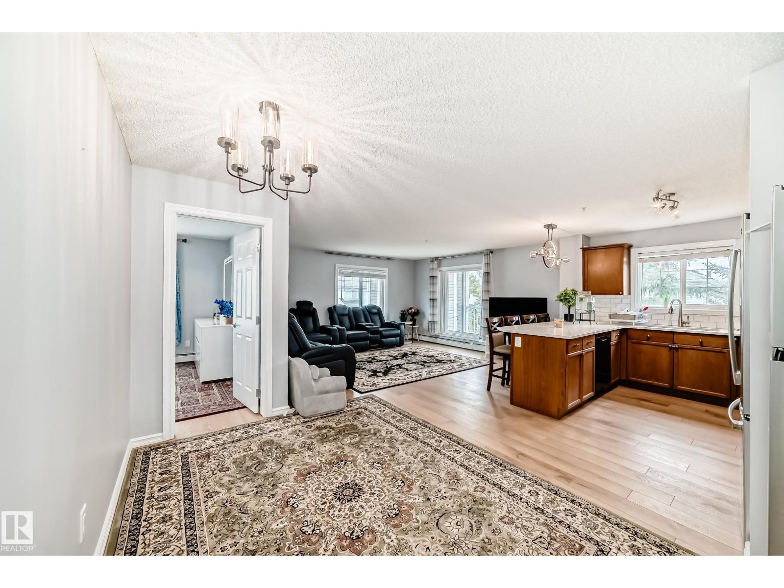 #201 4407 23 ST NW, Edmonton