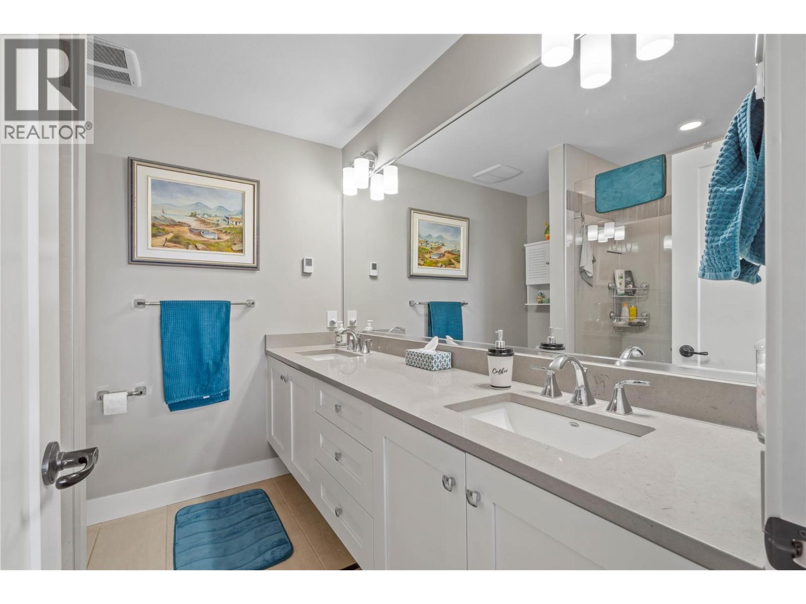 #27 2171 VAN HORNE Drive - 15