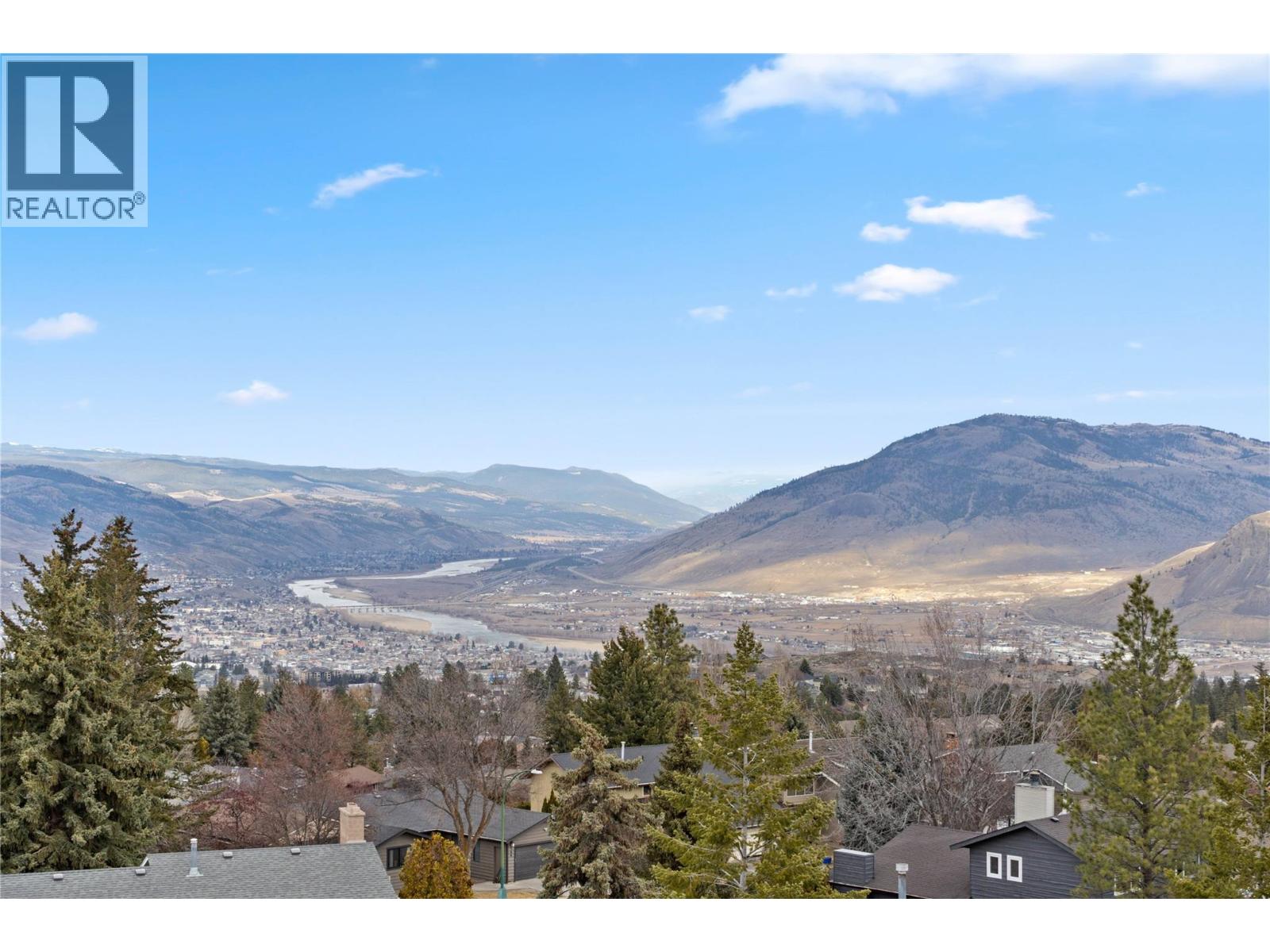 #27 2171 VAN HORNE Drive - 25