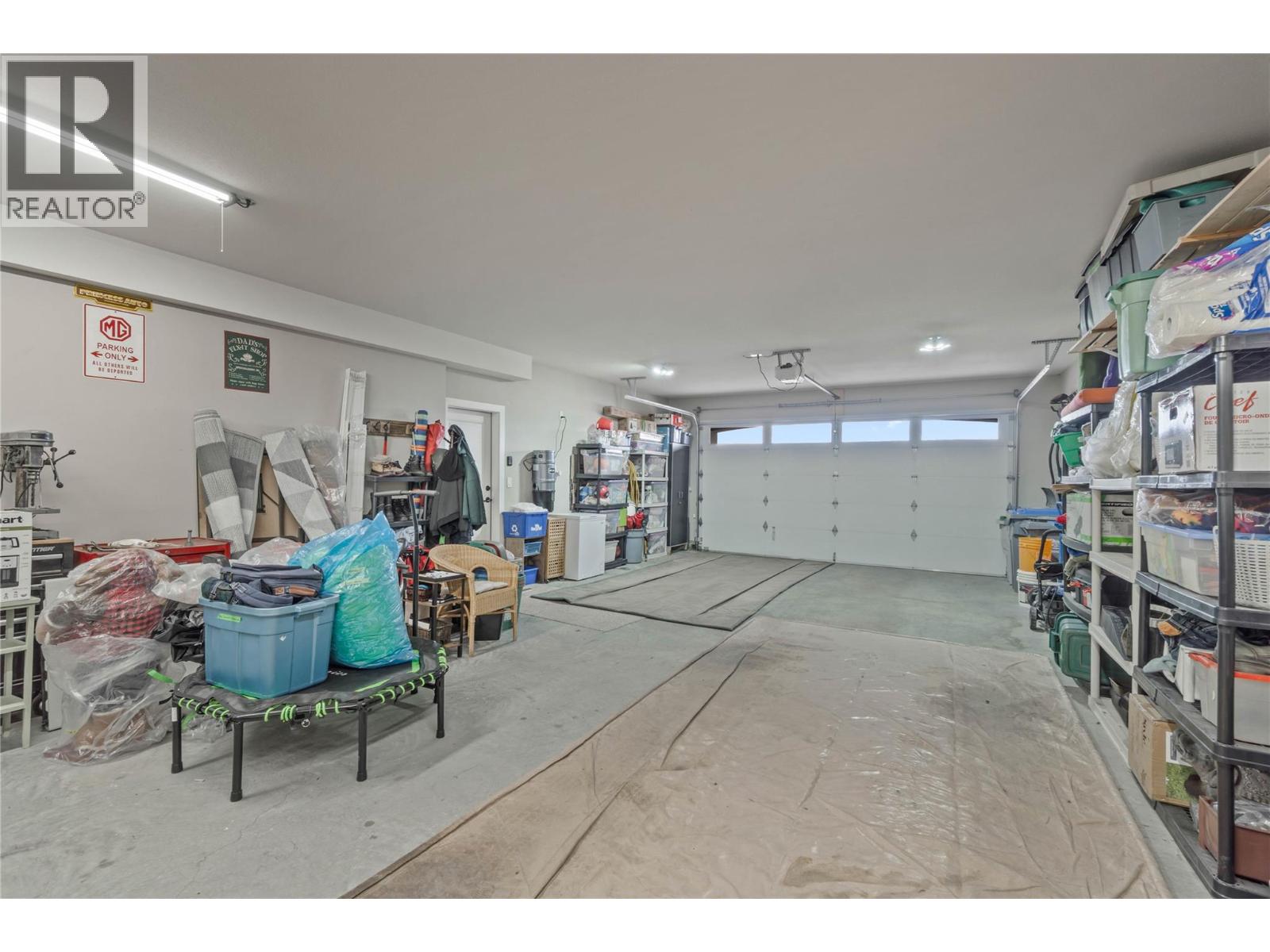 #27 2171 VAN HORNE Drive - 19