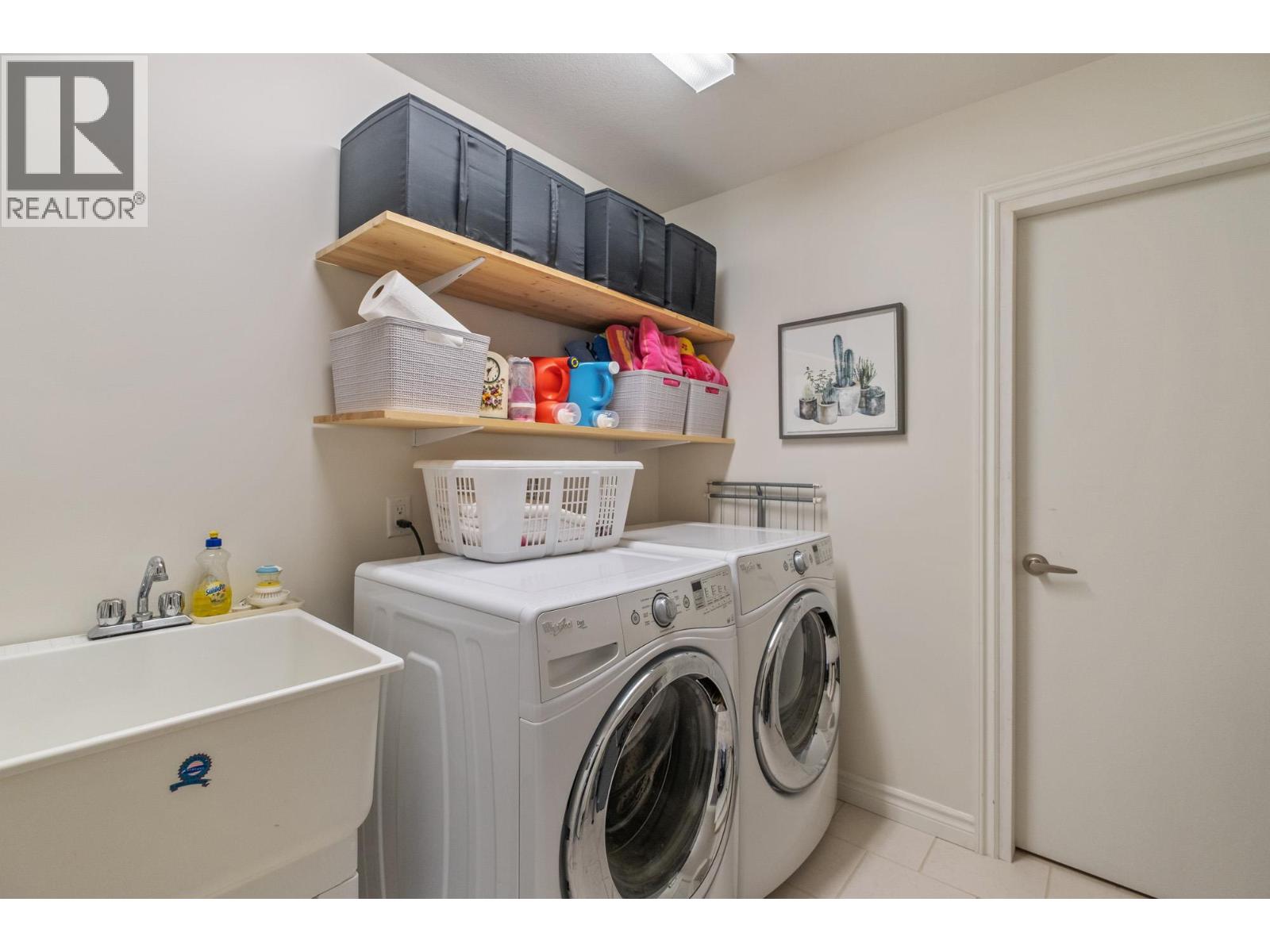 393 Rio Drive S, Kelowna