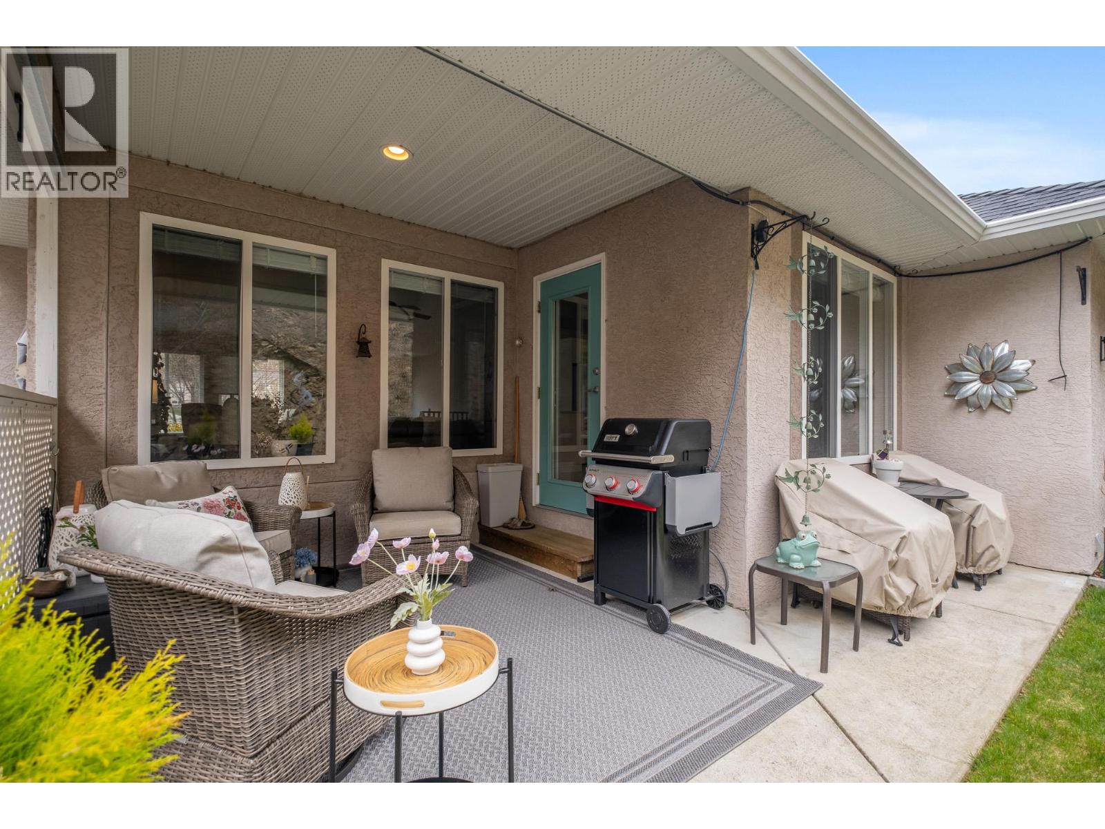 393 Rio Drive S, Kelowna