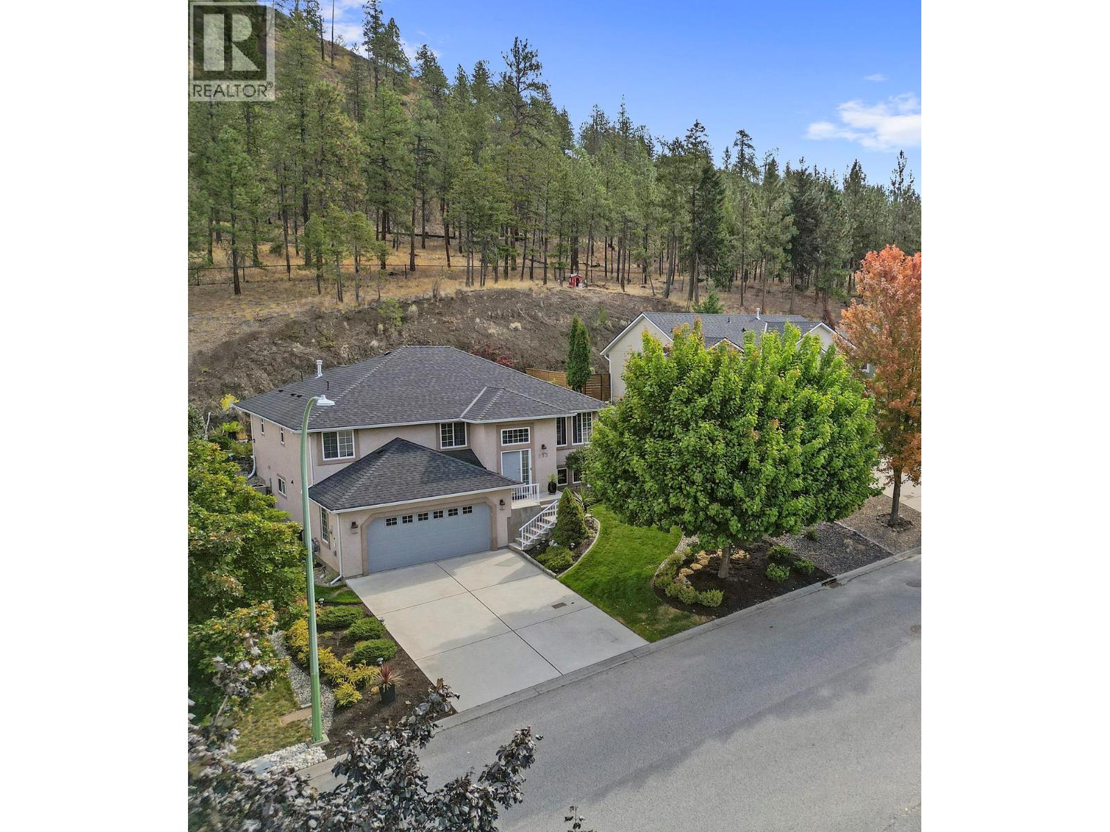 393 Rio Drive S, Kelowna