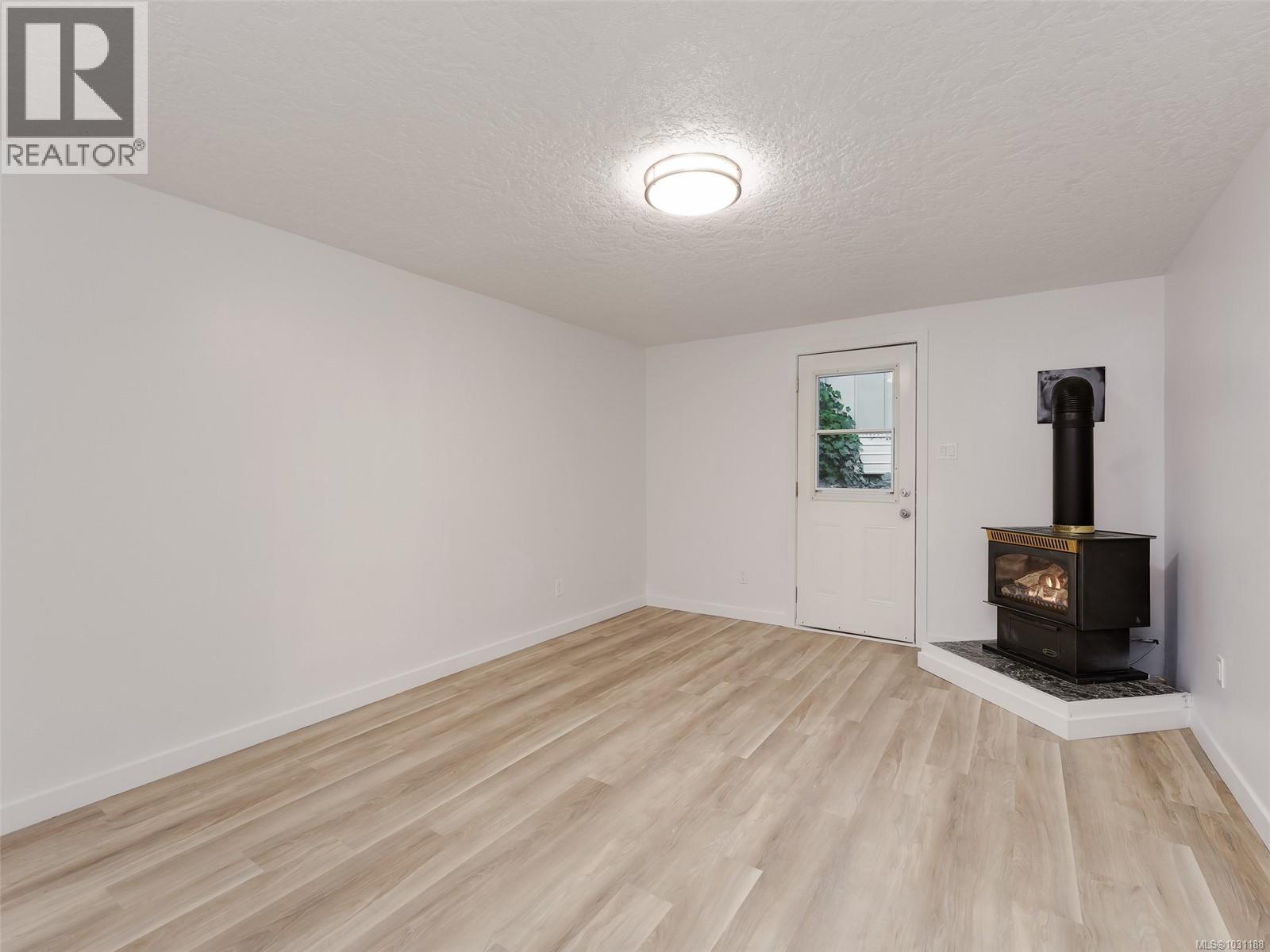 39 2587 Selwyn Rd, Langford